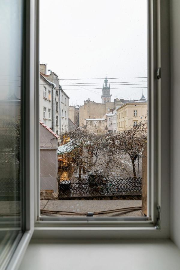 3 Room Apartments , Rohatyntsyv Street Lviv Exteriör bild